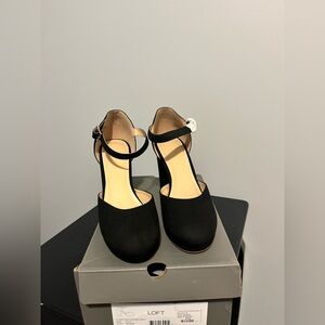 LOFT Black Closed Toe Platform Shoes